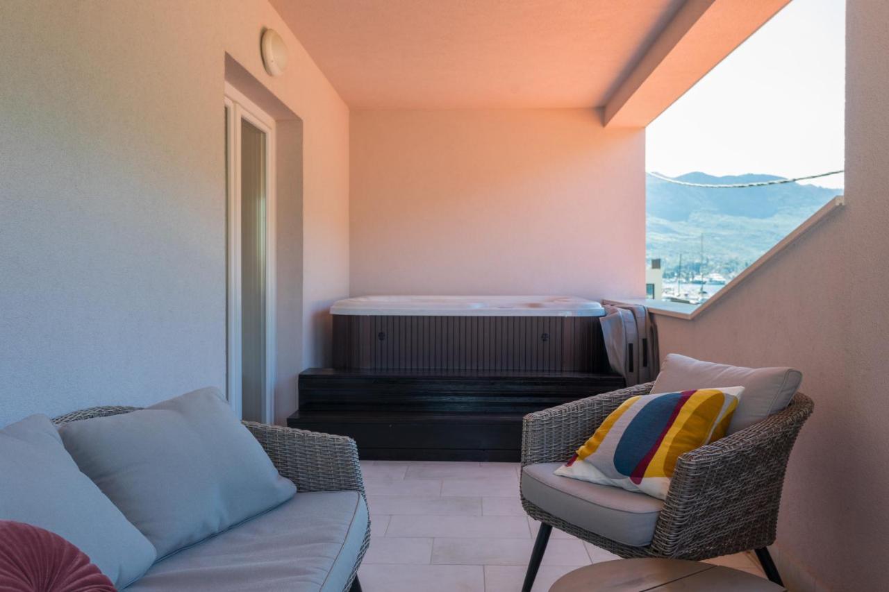 Bogo B&B Mokošica Exteriör bild